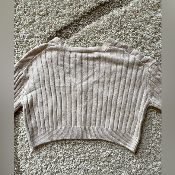 Garage Cropped Cardigan - Picture 5 of 10